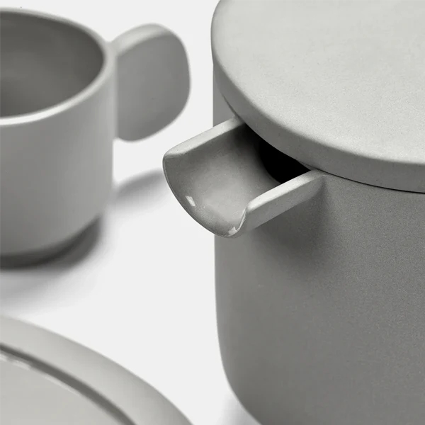 Inner Circle Teapot Light Grey - Image 4