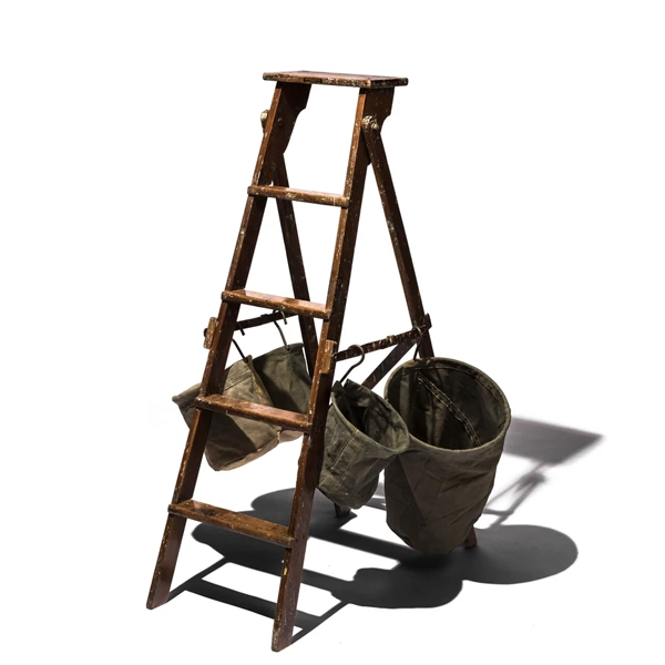 Puebco VINTAGE TENT FABRIC HOOK BASKET 107387