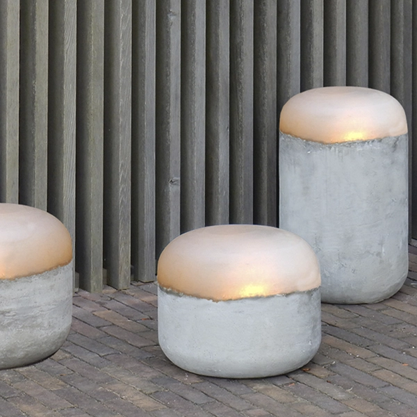 Concrete Outdoor Floor Lamp - Image 2